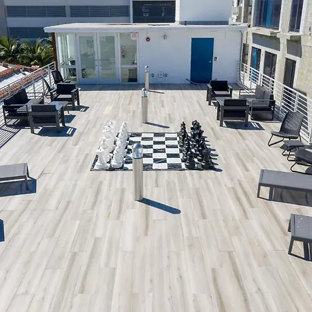 The Getty Suites